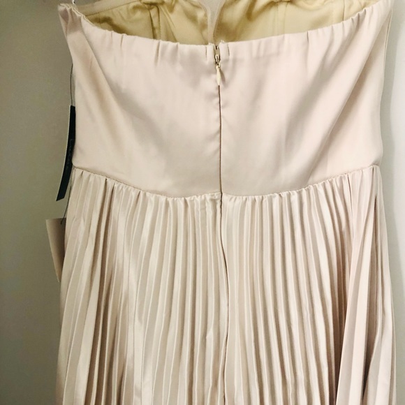 Champagne satin cocktail dress - Picture 7 of 7